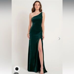 Jenny Yoo Cybill emerald green velvet dress